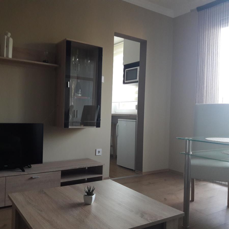 Studio 18 Apartman Kazincbarcika Zewnętrze zdjęcie